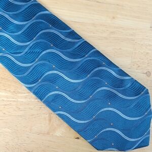 Massimo Bizzocchi Elegant Blue Wave Pattern Tie